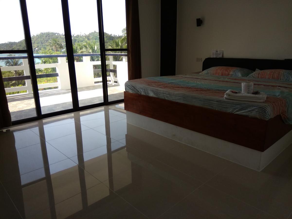 Jalyn'S Resort Sabang Puerto Galera Buitenkant foto